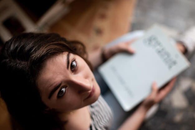 Spotting Fake Book Reviews: A Guide for 2025