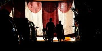 Beyond the Script: Theater Criticism's Improvised Future - Cover Image